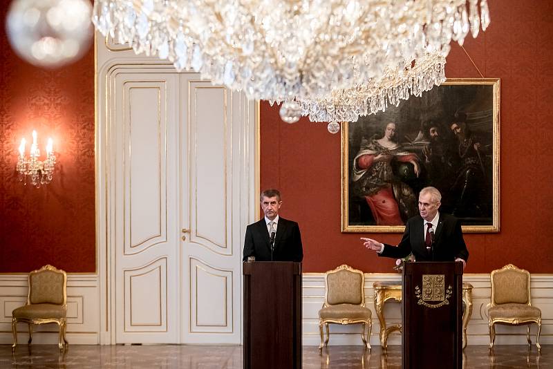 Prezident Miloš Zeman jmenoval 6. prosince na Pražském hradě Andreje Babiše premiérem.