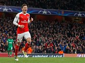 Hvězda londýnského Arsenalu Mesut Özil.