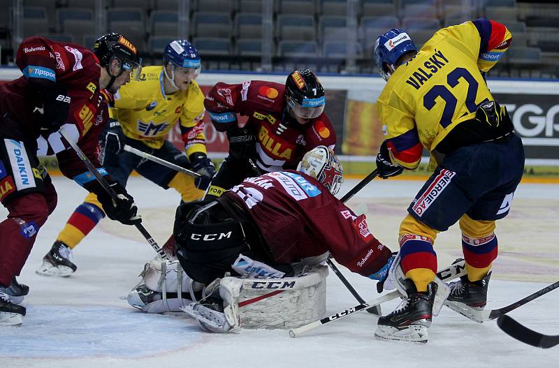 Hokejisté Českých Budějovic vyhráli v 40. kole extraligy 5:1 na ledě pražské Sparty.