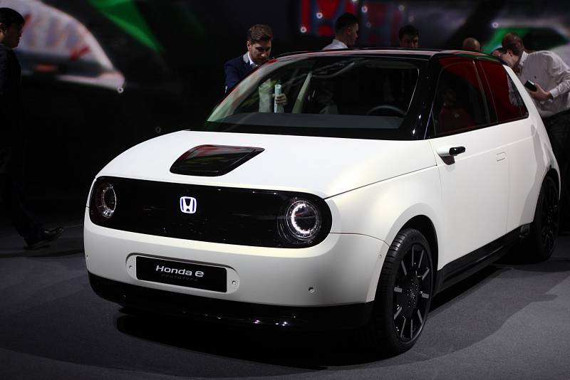 Honda se chystá přijet s retro elektromobilem i do Evropy