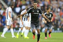 Pedro z Chelsea se raduje z gólu proti West Bromwichi.