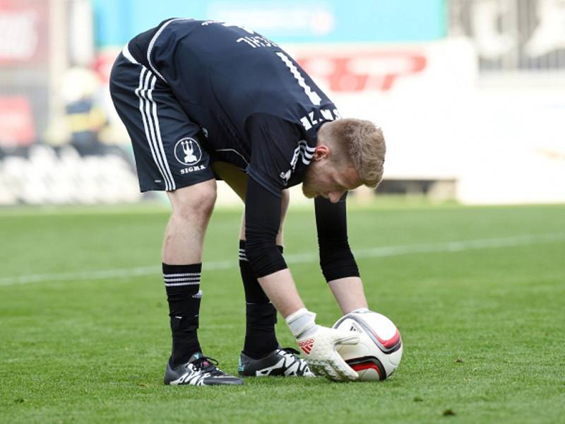 Brankář Olomouce Michal Reichl.