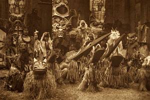 Indiánská slavnost - potlač. Foto přibližně z roku 1900.
