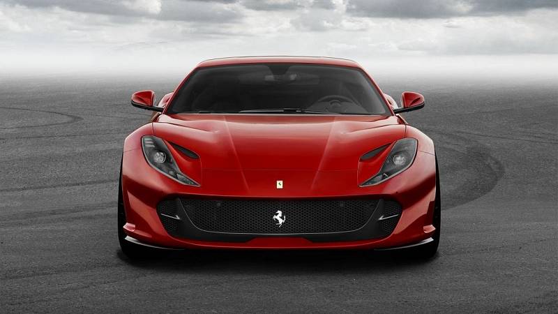 Ferrari 812 Superfast.