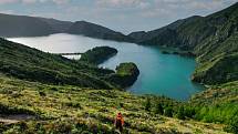 Sopečné jezero Lagoa do Fogo.