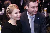 Julia Tymošenková a Vitalij Kličko