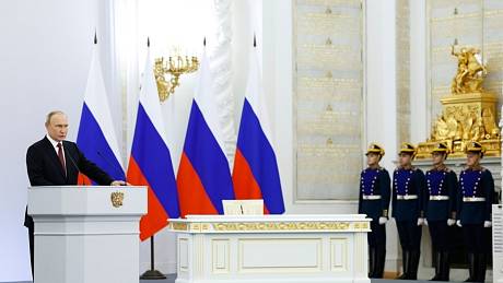 Ruský prezident Vladimir Putin hovoří v Moskvě během oslav u příležitosti připojení čtyř regionů Ukrajiny k Rusku, 30. září 2022