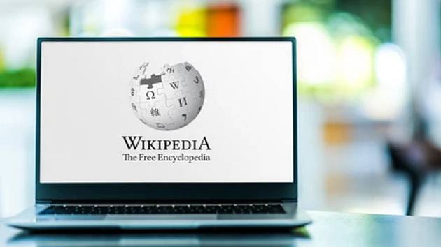 Wikipedia v Česku už funguje 20 let