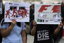 Nejméně 5000 lidí se dnes sešlo na východním předměstí bahrajnské metropole k protivládní demonstraci. 