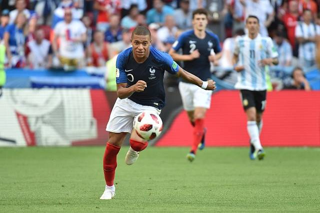 Kylian Mbappé září v dresu Francie na mistrovství světa ve fotbale.