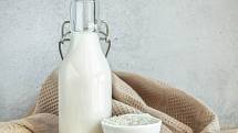 Mlékem dodáme tělu vysoce kvalitní bílkoviny, vitaminy či vápník