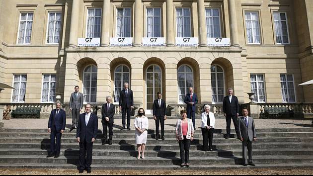 Zástupci zemí ze skupiny G7