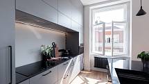Ateliér Bárka se zaměřuje převážně na menší měřítka architektury, kromě interiérového designu se věnují například rekonstrukcím rodinných domů či návrhům zahrad