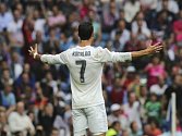 Nový rekordman. Cristiano Ronaldo vstřelil za Real Madrid už 324 gólů a překonal Raúla.