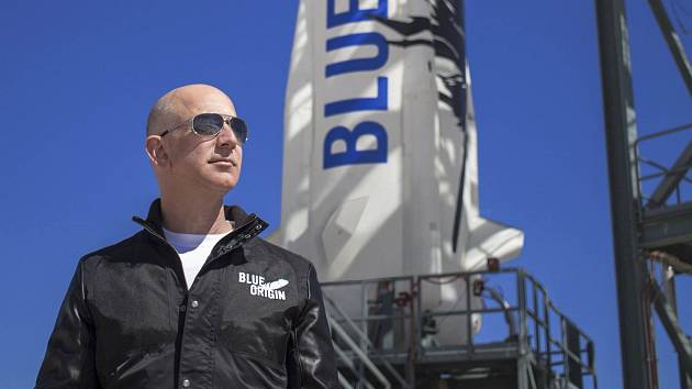 Jeff Bezos poletí do vesmíru