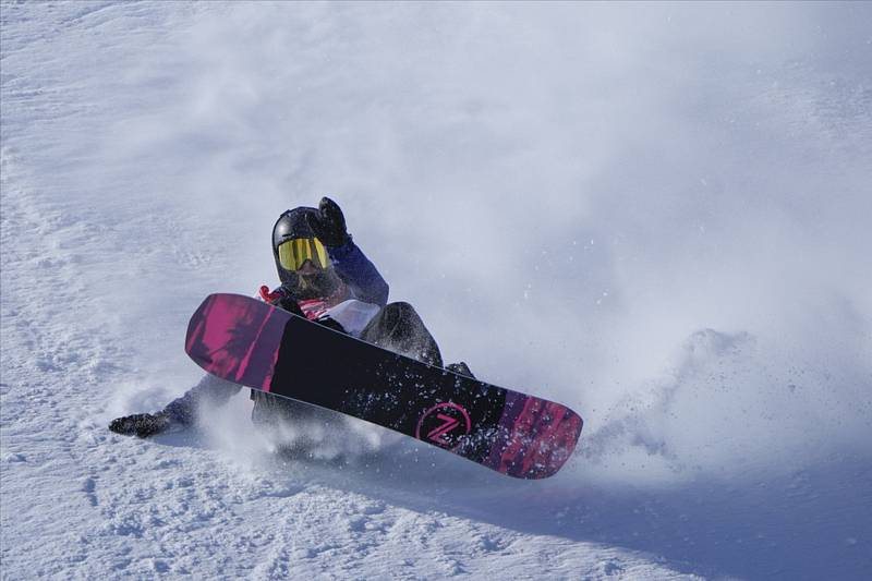 Snowboardistce Šárce Pančochové se úvodní vystoupení na olympijských hrách v Pekingu nevydařilo.