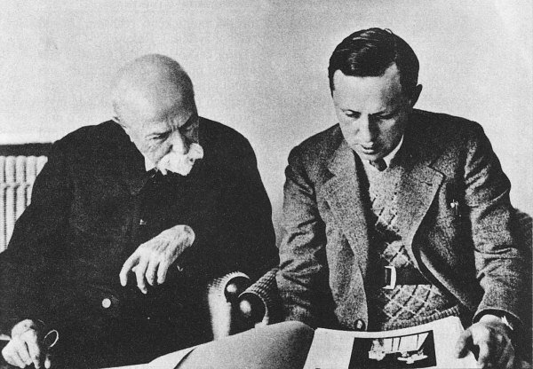Tomáš Garrigue Masaryk s Karlem Čapkem v Bystřičce