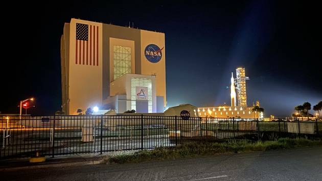Test rakety NASA v misi Artemis, která má za cíl vrátit člověka an Měsíc.