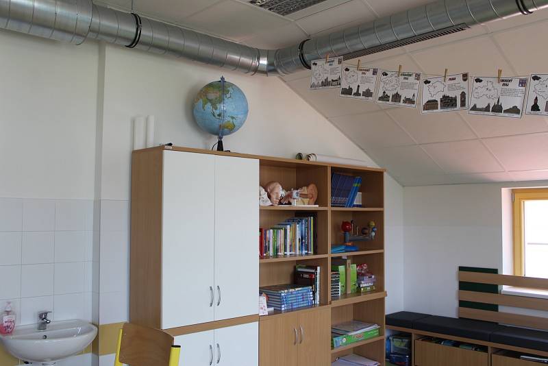 Díky dotaci z EU mají v Malém Újezdu lepší školu
