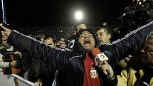 Diego Maradona v extázi.