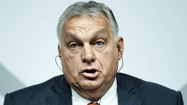 Maďarský premiér Viktor Orbán dnes na schůzce šéfů vlád zemí Visegrádské skupiny (Česko, Maďarsko, Polsko, Slovensko) řekl, že Maďarsko jistě schválí vstup Švédska a Finska do NATO na příštím zasedání parlamentu začátkem příštího roku.