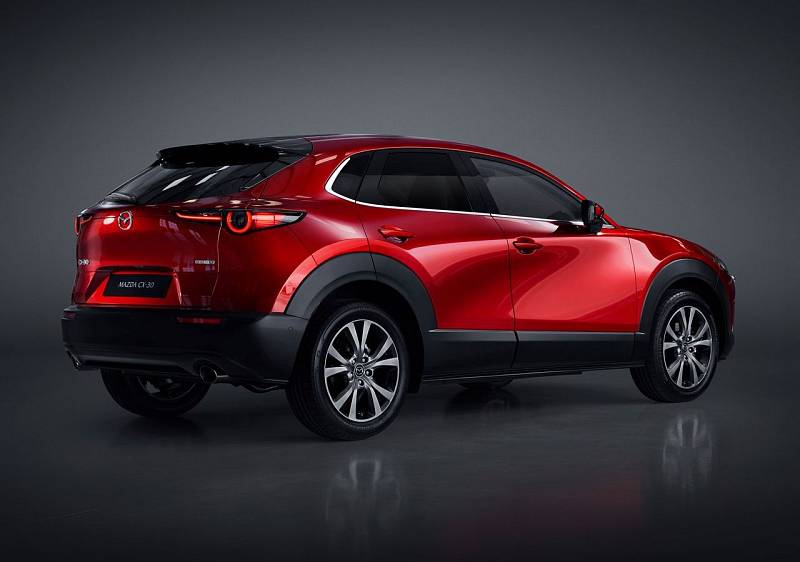 Nová Mazda CX-30