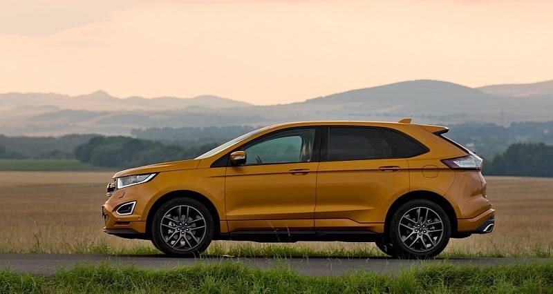 Ford Edge.