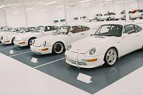Sbírka bílých vozů Porsche