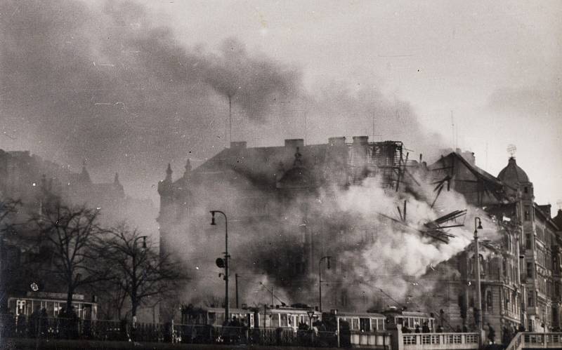 Bombardování Prahy, Rašínovo nábřeží - únor 1945