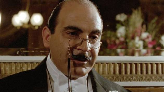 Hercule Poirot ve známém podání Davida Sucheta