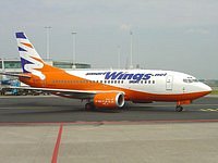 Letadlo nízkonákladové značky Smart Wings, která patří Travel Service