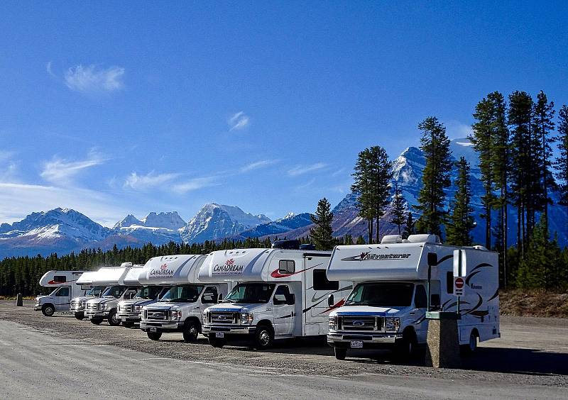 Caravaning je stále oblíbenějším způsobem trávení dovolené. Nabízí naprostou svobodu v rozhodování, kdy a kam pojedete.