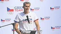 Předseda Českého olympijského výboru (ČOV) Jiří Kejval vystoupil 10. srpna 2021 v Praze na tiskové konferenci ČOV k událostem kolem leteckého speciálu.