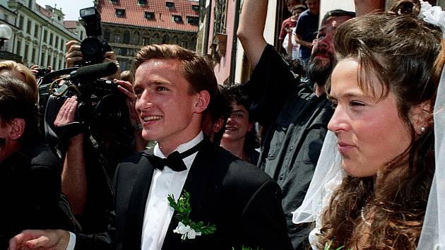 Svatba Vladimíra Šmicera a Pavlíny Vízkové v roce 1996