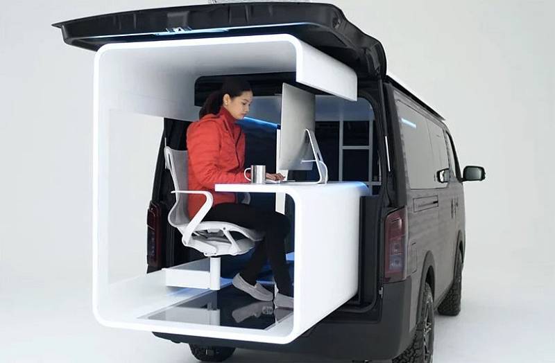 Kancelář na kolech: Nissan NV350 Caravan Office Pod