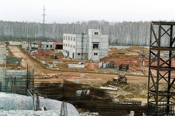 Správní a bezpečnostní budovy v utajovaném jaderném komplexu Majak. V tomto komplexu došlo v roce 1957 k takzvané Kyštymské katastrofě.