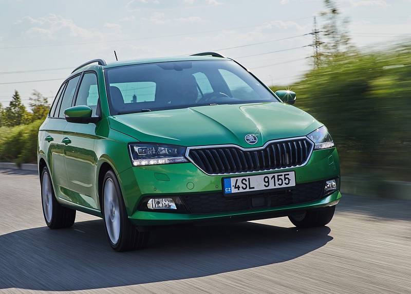 Škoda Fabia Combi 1.0 TSI ve výbavě Style s příplatkem 8000 Kč. Cena: 376 900 Kč.