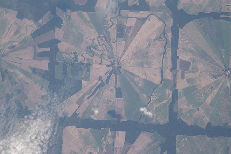 Satelitní snímek Bolívie pořízený v roce 2018 během Expedice 55 na Mezinárodní vesmírné stanici