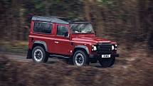 Land Rover Defender Works V8.