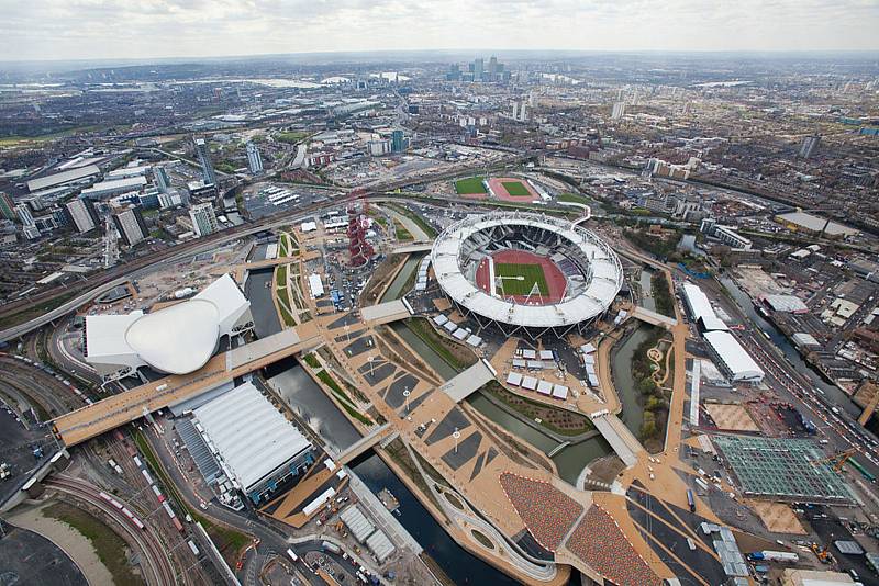 Rozmanitost a skvělá gastronomie - to jsou přednosti, které vystřelily Londýn mezi top destinace roku 2022, seznam připravil portál TripAdvisor. Na snímku olympijský park, vystavěný pro Letní olympijské hry v roce 2012.