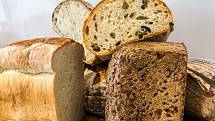 Podíl těchto specialit na celkovém prodeji chleba podle tuzemských pekařů už dosahuje jedné třetiny. 