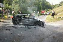 Ohořelý vrak posádky Martin Prokop, Zdeněk Hrůza na Německé rallye.