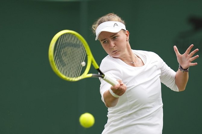 Barbora Krejčíková ve Wimbledonu.