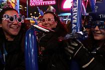 Silvestrovské oslavy na newyorkském Times Square