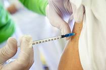Očkování vakcínou proti koronaviru
