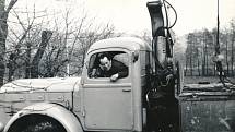 Miroslav Hampl jako řidič stavebního podniku  (1960)