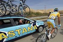 Španěl Alberto Contador z týmu Astana stále vede v celkovém pořadí Vuelty.