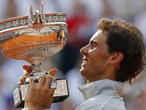 Rafael Nadal s trofejí