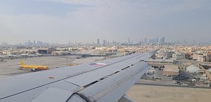 Výhled na Bahrajn z paluby letadla