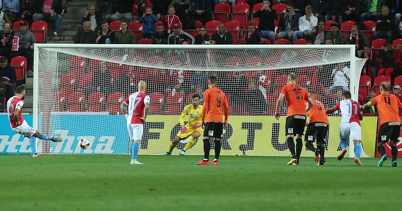 Zápas fotbalové Fortuna ligy - SK Slavie Praha - FC Viktoria Plzeň v Edenu 1.září.